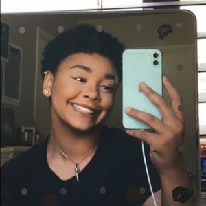 Meet your Posher, Bree